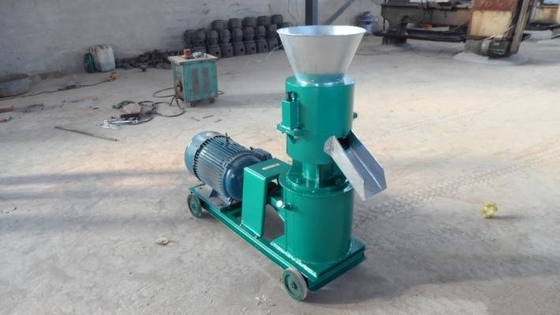 Máquina de pellets de alimentação YSX 2 toneladas por hora Granulador de matriz plana para granulação de fertilizantes