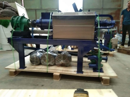Equipamento de desaguamento em banda para resíduos/lodo agrícolas, conceção e capacidade de 1,5-3 m3/h
