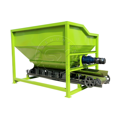 Máquina de distribuição de fertilizantes orgânicos