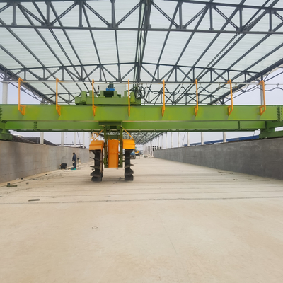 Tipo de roda Turner de composto Largura de trabalho 3-30m Equipamento de torneamento de fertilizantes de composto